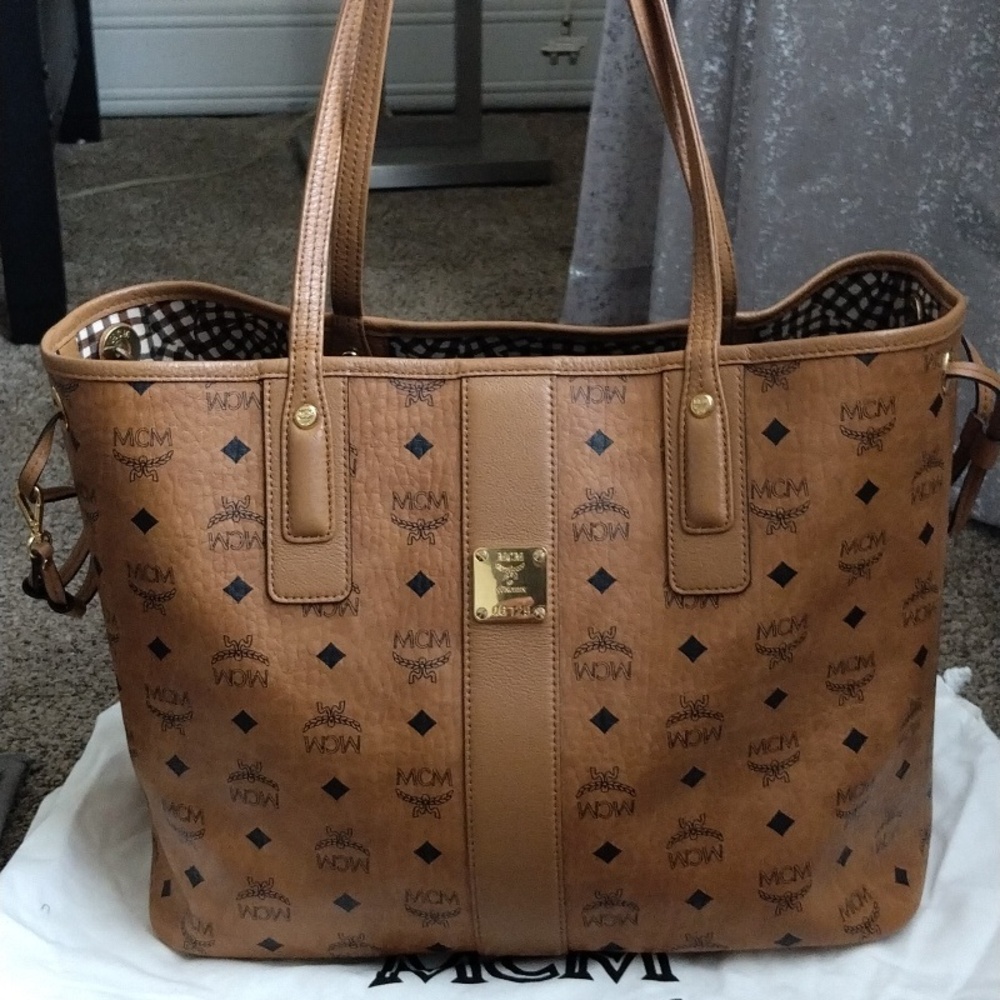 MCM tote